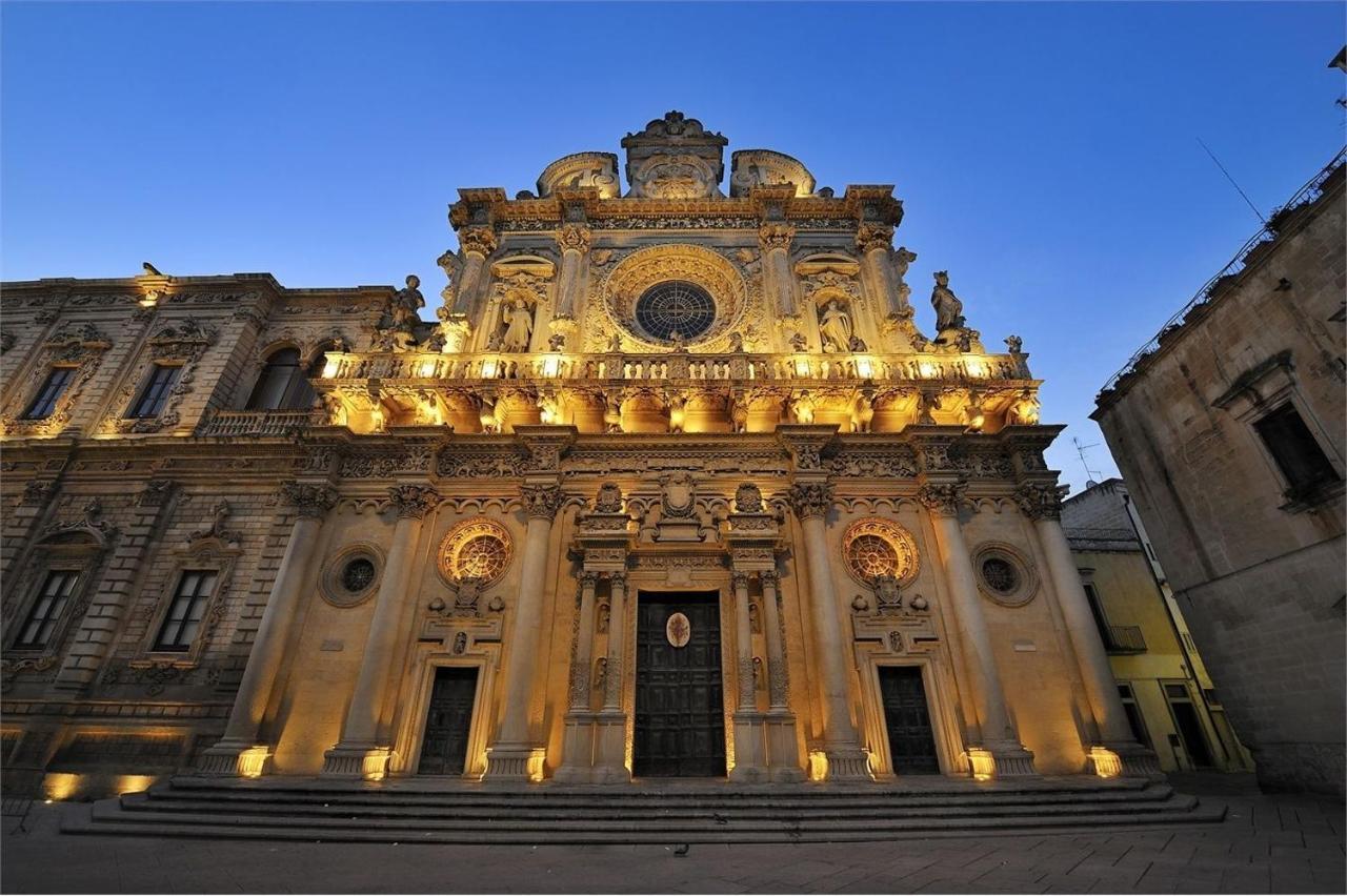 Piazza Salento Panzió Lecce Kültér fotó