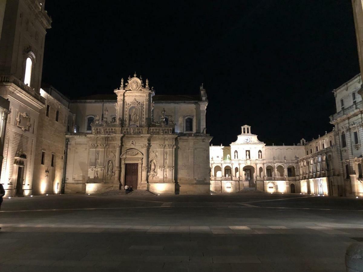 Piazza Salento Panzió Lecce Kültér fotó